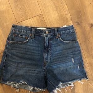 Abercrombie high rise 4 inch denim shorts 29/8